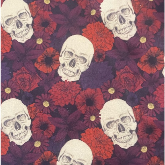 Comfy skull with roses dress no brand - Picture 2 of 3